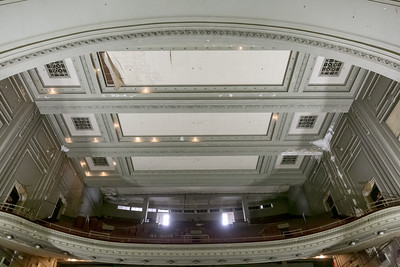 Ceiling design of Emery